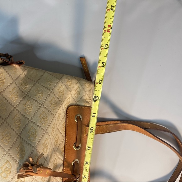 Dooney & Bourke tan signature canvas leather shoulder Bag - Picture 7 of 7